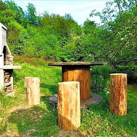Szálloda Robinzonski Turizam 